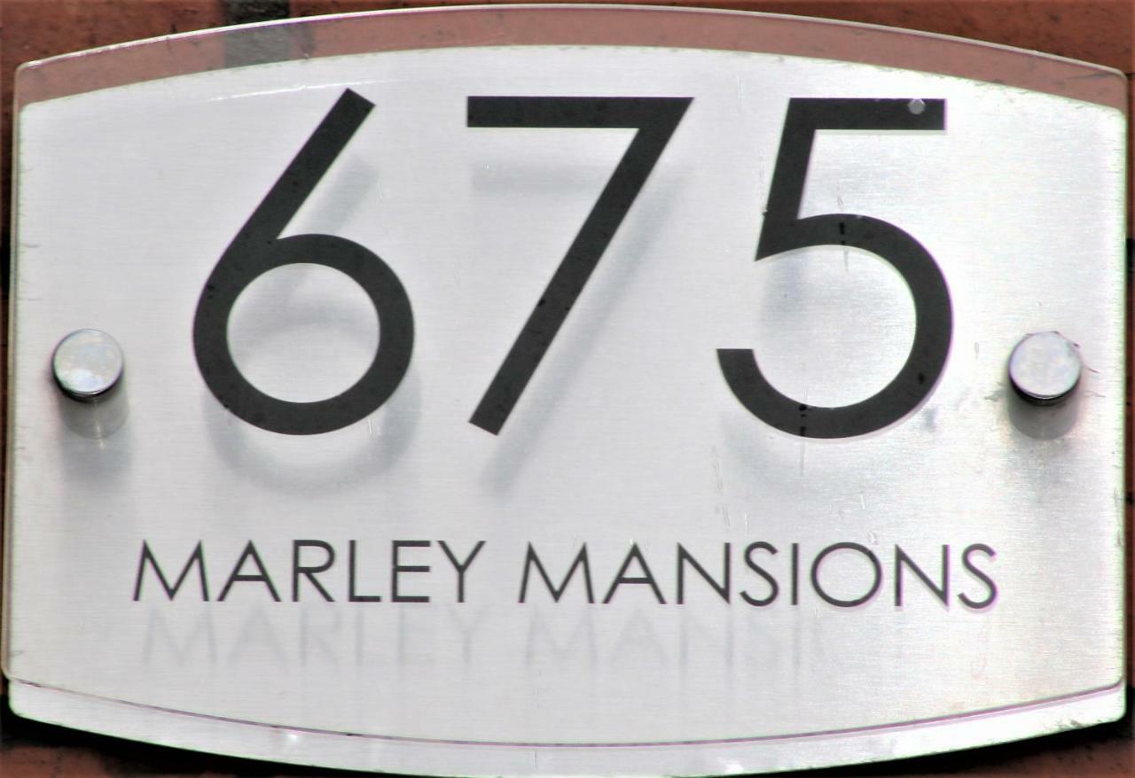 Marley Mansion Apartments - Borough Birkenhead Eksteriør bilde